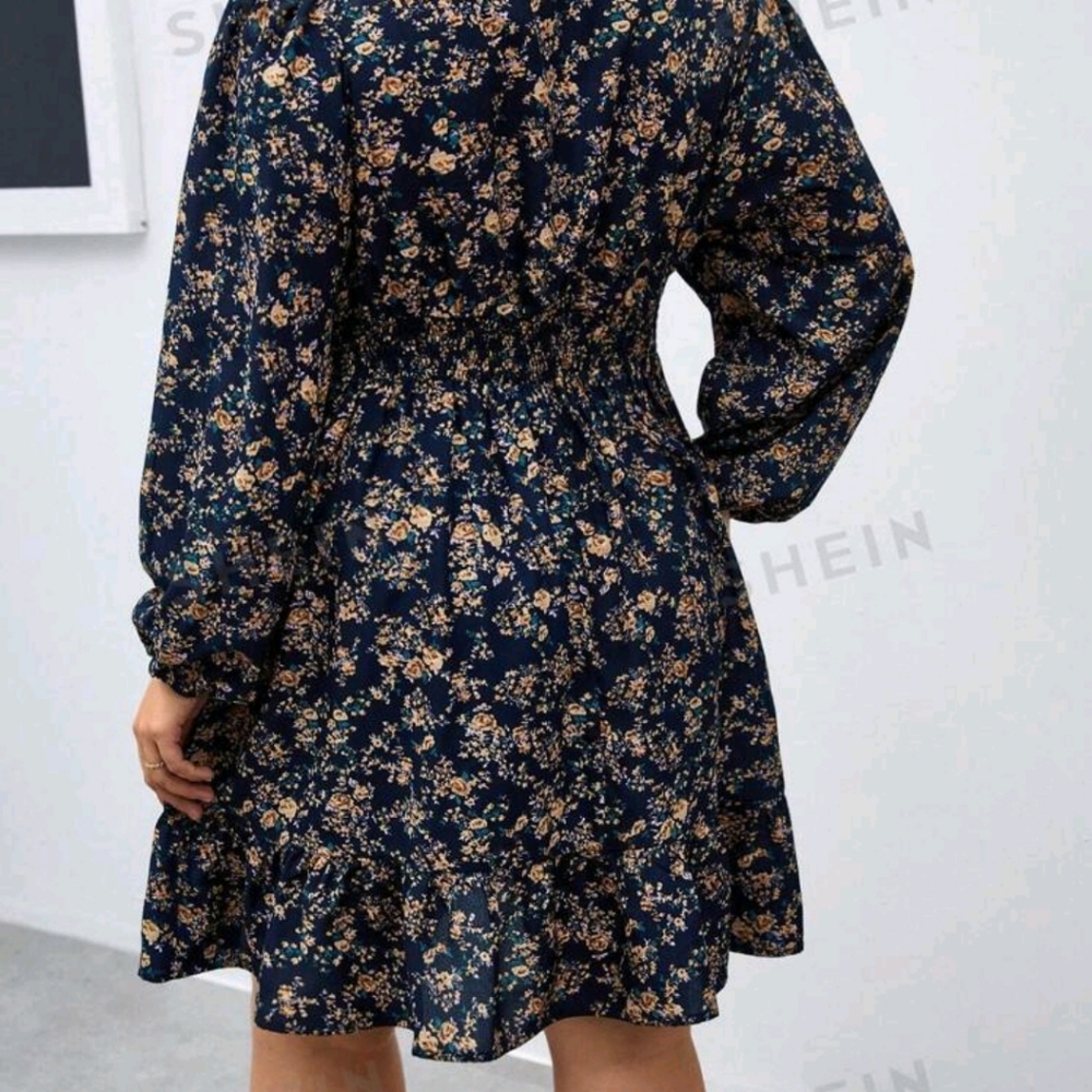 DRESS - Picture 2 of 4